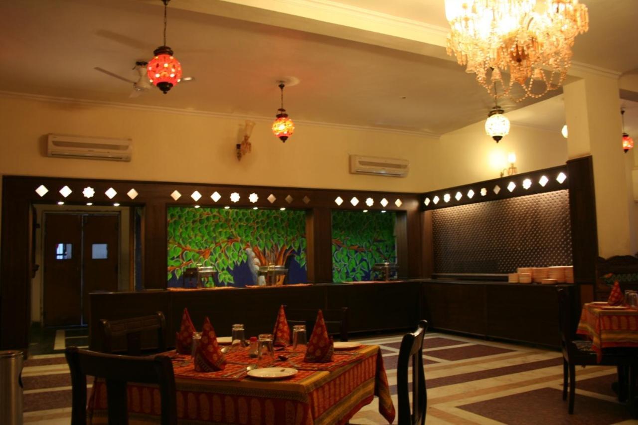 Chittorgarh Pratap Palace מראה חיצוני תמונה